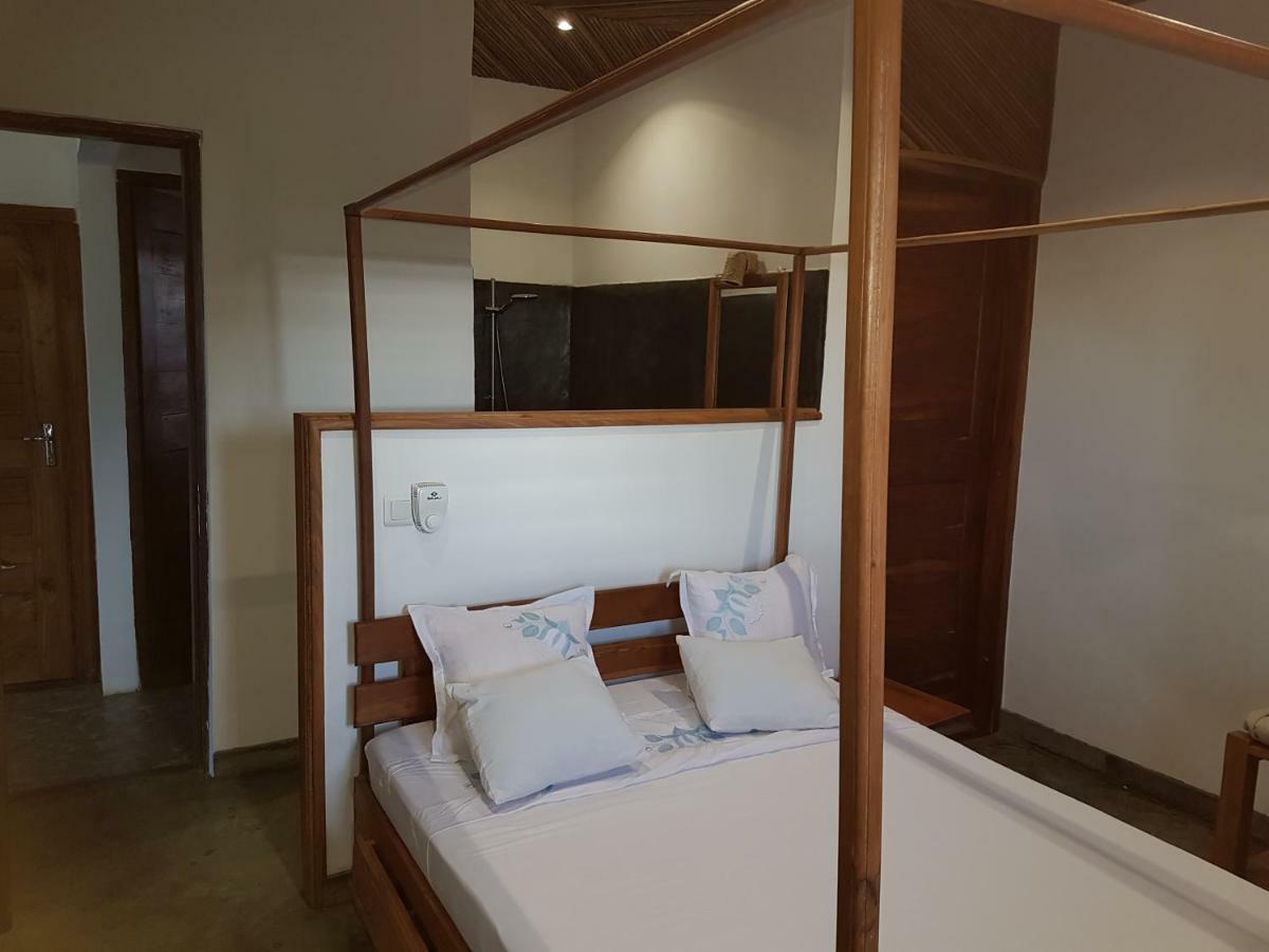 Villa Les Hibiscus Ambondrona  Esterno foto
